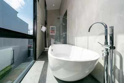Villa Lami - Luxury 3-Bedroom Modern Villa in Phuket with Private Pool, Gym & Sauna – 사진 15